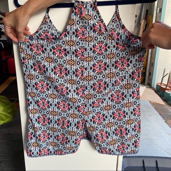 Japna Multi-colored tank - Picture 2 of 3